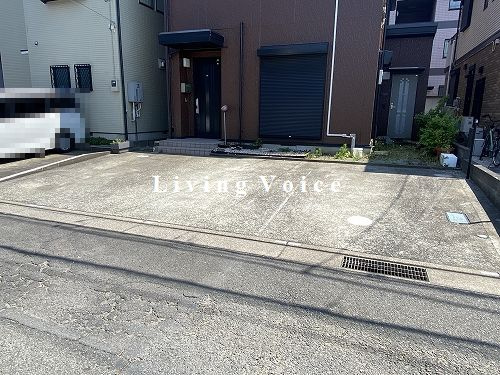 【駐車場】 | 【仲介手数料０円】平塚市長持　中古一戸建て | 平塚市長持　中古一戸建て