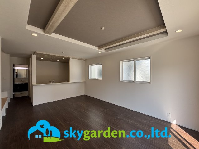 平塚市入野　新築戸建　全6棟4号棟の居間・リビング