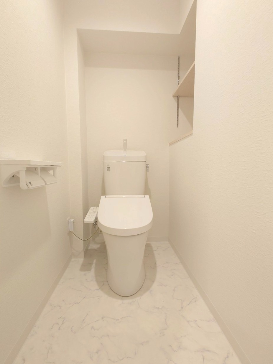 ◆令和７年６月室内リフォーム完了◆京阪「清水五条」駅徒歩１２分◆シャトー清水のトイレ|トイレ