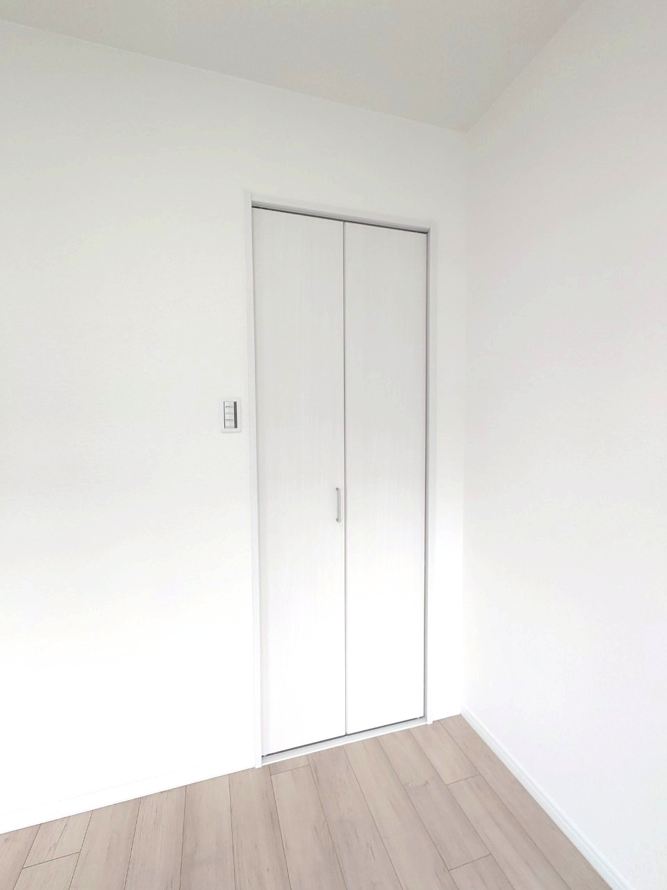 ◆令和７年６月室内リフォーム完了◆京阪「清水五条」駅徒歩１２分◆シャトー清水の洋室|洋室　ウォークインクローゼット