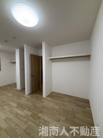 茅ヶ崎市美住町　新築戸建の洋室|ゆったりした洋室です