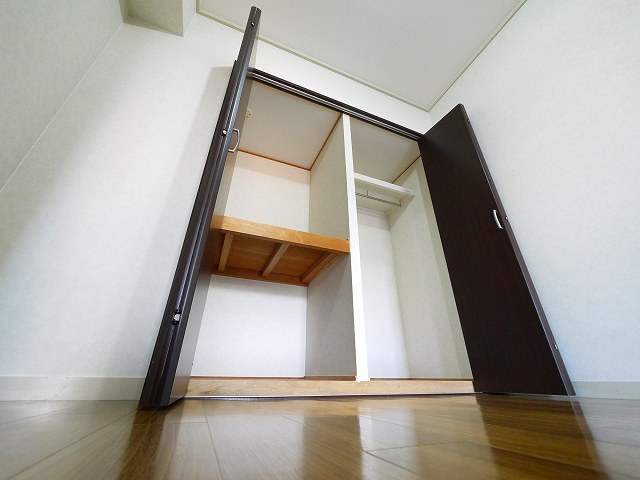 OMマンション東生駒の収納|小物を収納するのに便利です