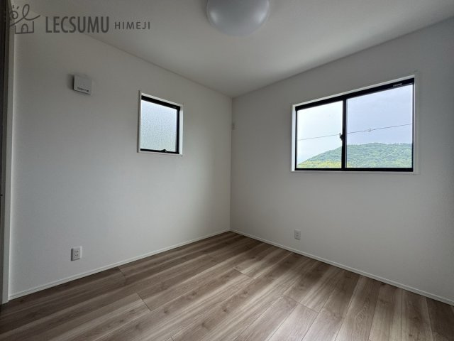 揖保郡太子町東出/中古戸建の子供部屋