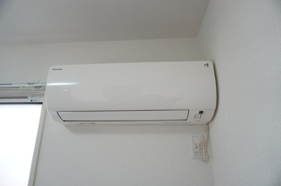 【その他】 | メゾンフルール | 洋室5帖　エアコン
