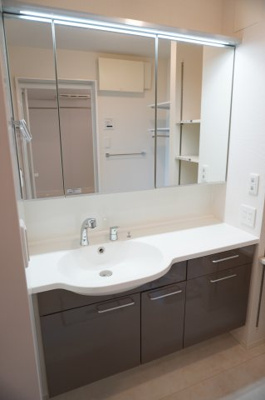 【その他】 | メゾンフルール | 洗髪洗面化粧台三面鏡