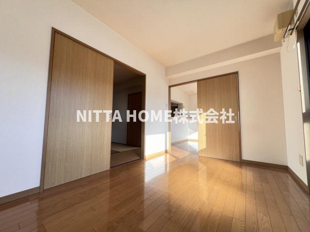 ユーミーマンションアルファの居間・リビング|フローリングのお部屋です☆彡