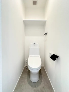 【トイレ】 | 海老名市杉久保南3丁目  B棟 | 洗浄便座（2階）