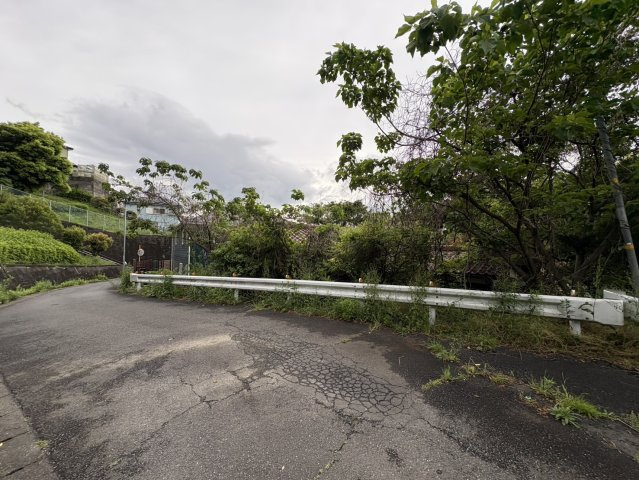 横浜市泉区新橋町・中古戸建の前面道路含む現地写真