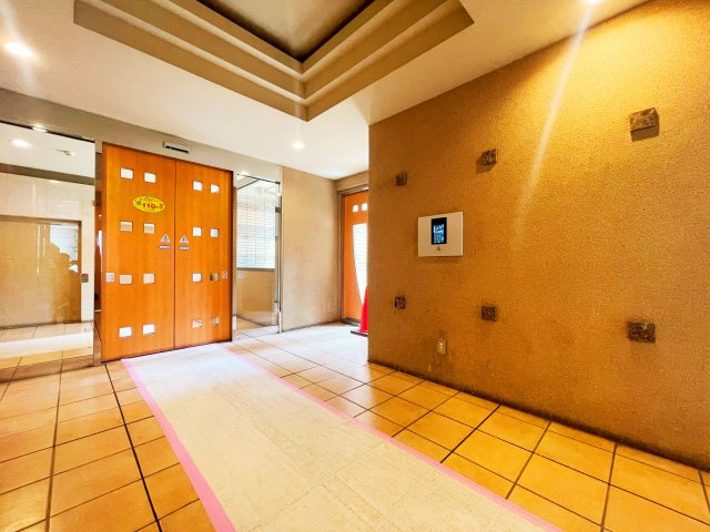 【ロビー】 | ジェイパーク上野アクシス