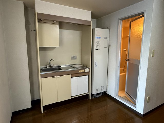 ピュア大久保の居間・リビング