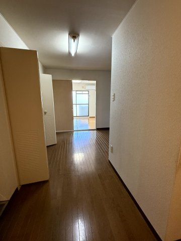 ピュア大久保の内装