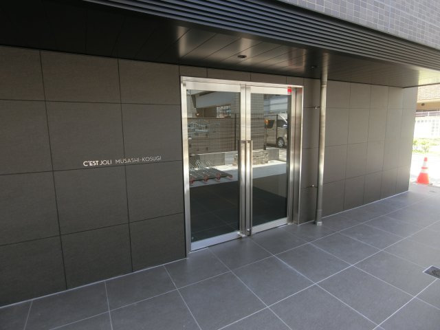 セジョリ武蔵小杉のエントランス