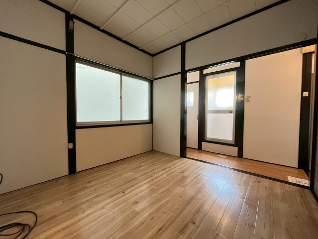 垂水区テラスハウスの居間・リビング