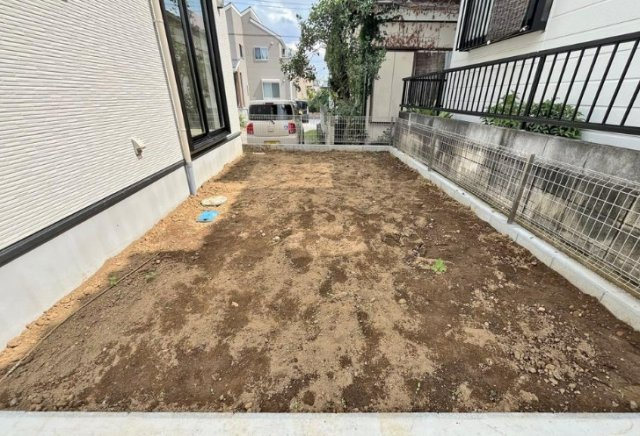 【新築】坂戸市西坂戸２期 全１棟の庭|お庭付きの物件です！