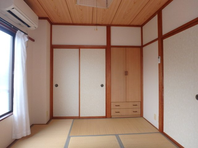 S0973R　ハイツ中新の和室|ゆったりとくつろげる和室です