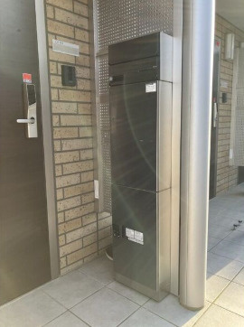 【設備】 | ブリーズD | 宅配ボックス