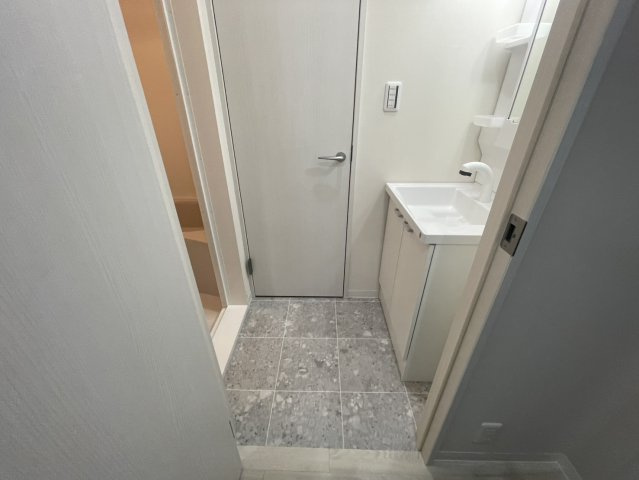 BASE青木の玄関|ゆったりとした玄関です