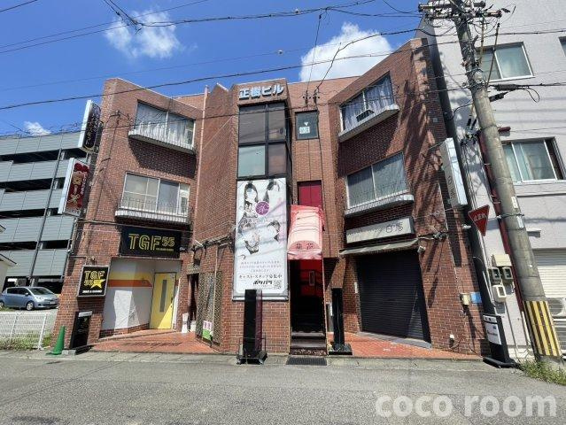 正樹ビルの外観