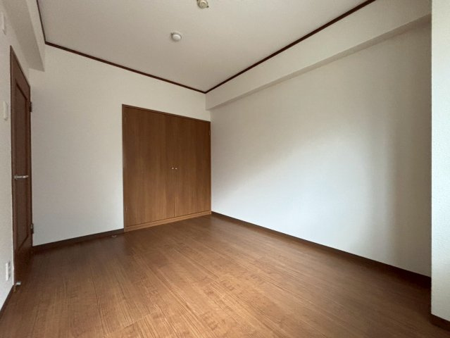【洋室】