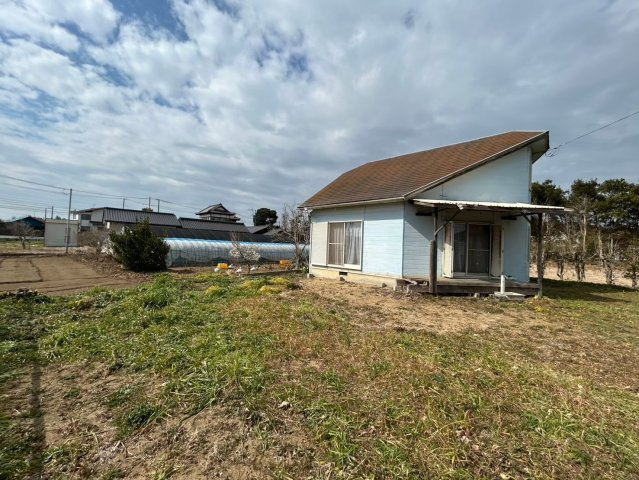 鉾田市上幡木　中古戸建の外観