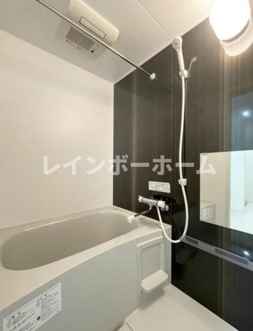 ラウレアファーストの浴室