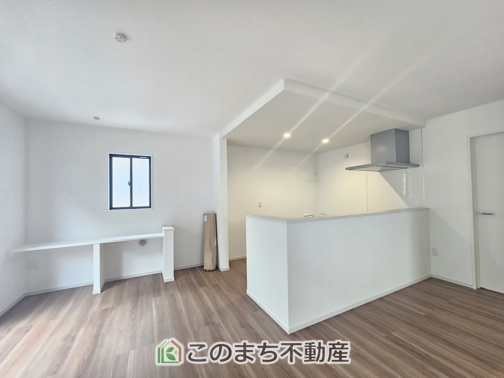 リガーレ宇都宮市東峰町2期のキッチン|人気のカウンターキッチンになっているので家族とコミュニケーションを取りながらでも家事をこなせます！