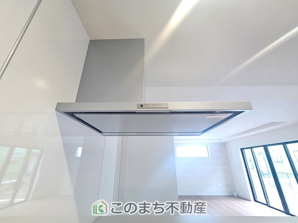 リガーレ宇都宮市東峰町2期のキッチン|お料理の匂いもスッキリ♪シンプルデザインで掃除も簡単‼