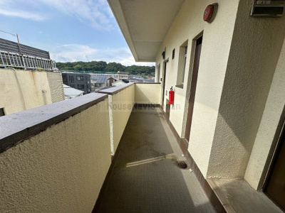 【エントランス】 | 雪ノ下マンション