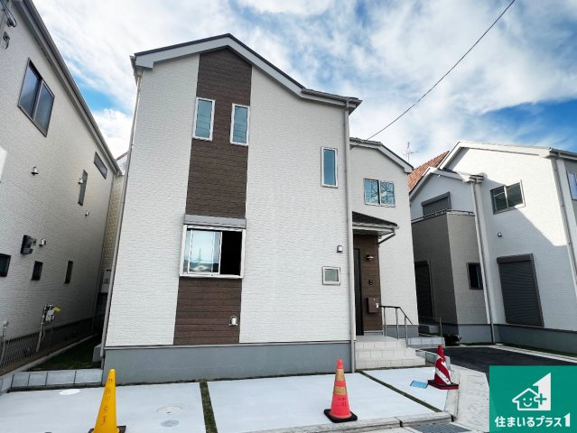 八尾市長池町　新築一戸建ての外観|安心の10年保証！外観を美しく保ち、雨水で汚れを落とします！気になることがありましたら、お気軽にお問い合わせください！