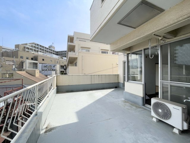 成増ビューハイツのバルコニー