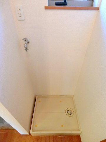 メゾン　アレックスの設備|★室内洗濯機置き場★