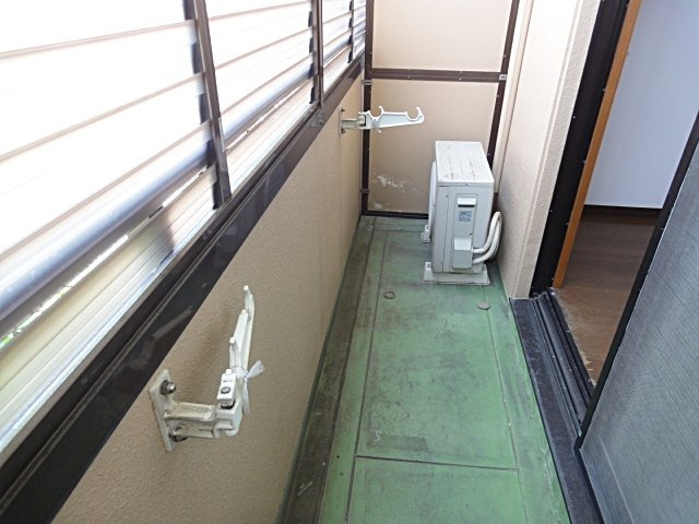 バイオレットキャッスルイン宝塚のバルコニー|落ち着いた時間を過ごせるバルコニーです