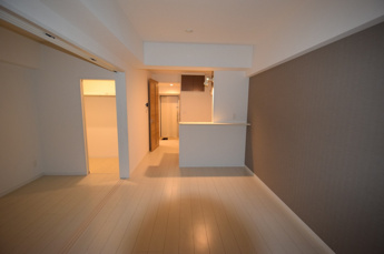 【居間・リビング】 | ※同ハウスメーカー施工の類似物件参考写真です