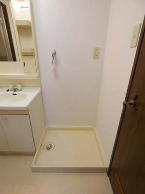 【洗面所】 | ソシア藤沢 | 【反転タイプ参考写真】