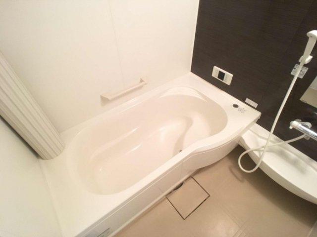 ロイヤル ローサの浴室|浴室