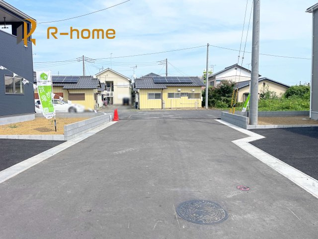 笠間市大田町第3　新築戸建て　1号棟の前面道路含む現地写真|堂々！建物完成♪実際のお部屋をご見学可能です♪
ご見学が一番の資料！お気軽にお問い合わせ下さい♪