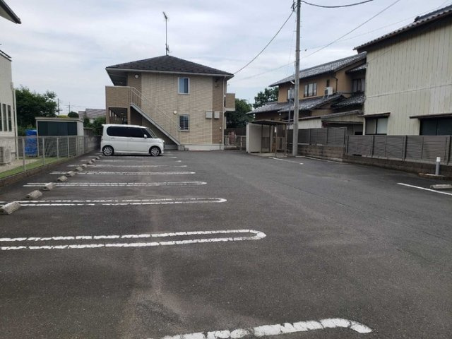 モンタンヴェールの駐車場|駐車場