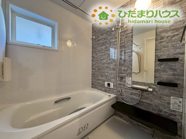 鴻巣市宮前　新築一戸建て　セレクト花水木鴻巣・宮前　A号棟の浴室