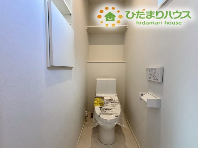 鴻巣市宮前　新築一戸建て　セレクト花水木鴻巣・宮前　A号棟のトイレ