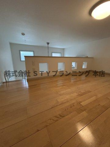 仲介手数料０円！ロフト壱番館の洋室