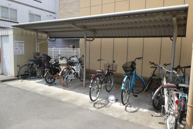 パルティール葦高のその他共用部分|自転車置き場
