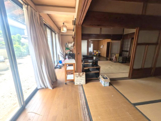 和泉市黒鳥町戸建（平屋）6DK（はなれ含む）の和室