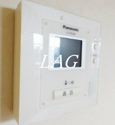 【セキュリティ】 | パナ・フェリーチェ吉祥寺 | モニター付きインターフォンです。