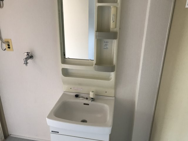 長瀬マンションの洗面所