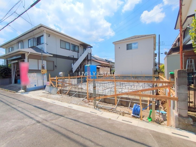 越谷市大字平方 新築分譲住宅の外観