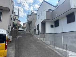 【前面道路含む現地写真】 | 前面道路