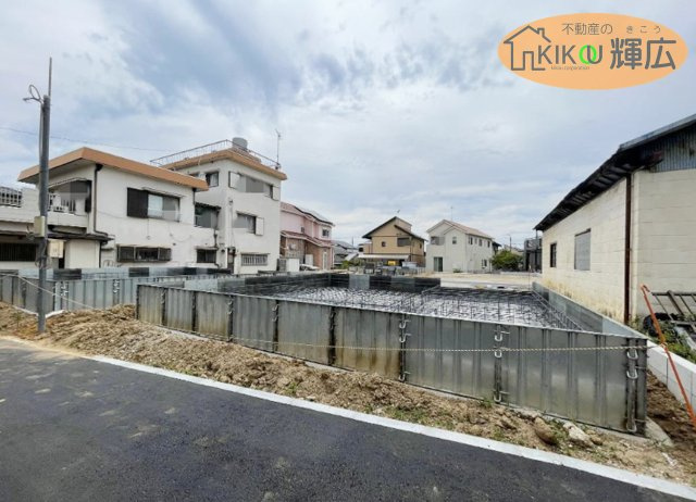 【前面道路含む現地写真】 | 加古川市第1平岡町二俣（全5）　5号棟