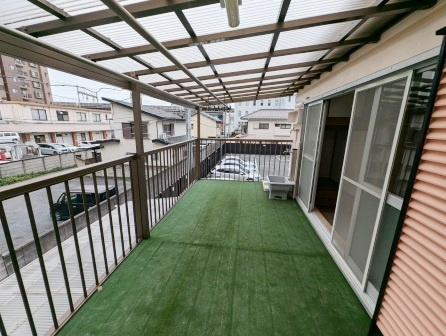 さいたま市大宮区下町１丁目の一戸建てのバルコニー|陽当たり良好なバルコニーです