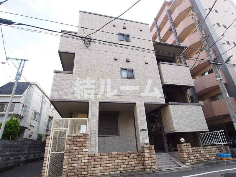 北区東十条１丁目の賃貸マンションのエントランス