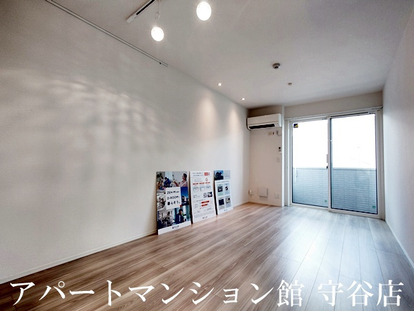 D's LIEN (ディ-ズリアン) Bの居間・リビング